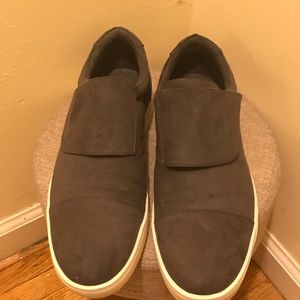 Dress Casual Men’s Calvin Klein Shoes